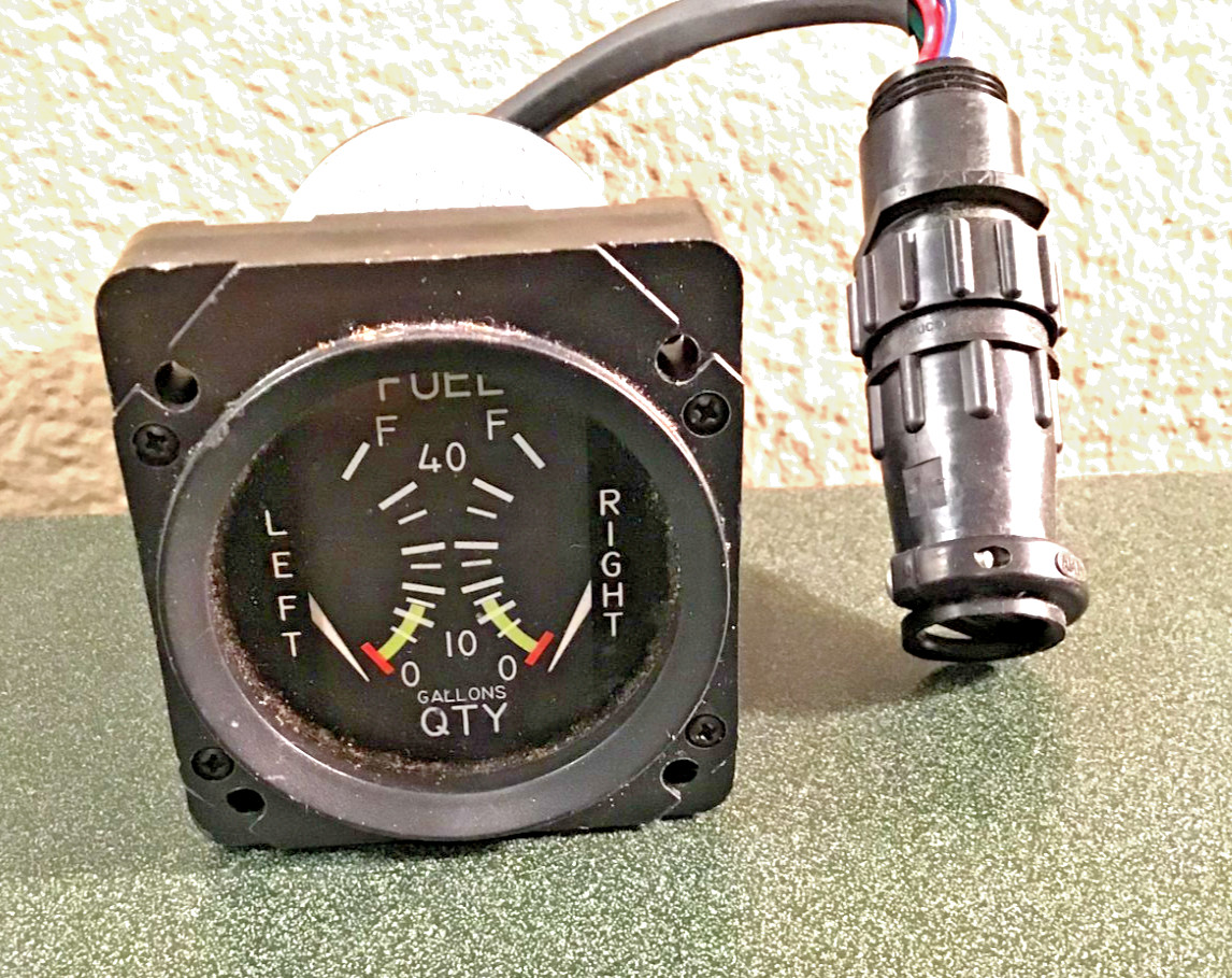 Cirrus Fuel Quantity Indicator p/n 13557-003, MFR p/n FQ4046-12056