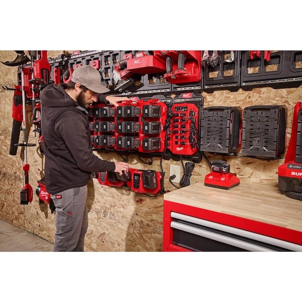 Milwaukee Tool 3333-20A Power Manager - 20 Amp Circuit
