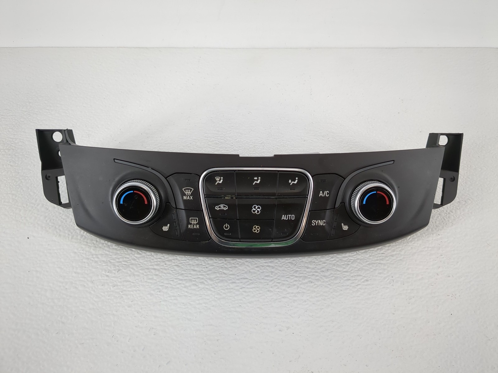 2018-2022 Chevrolet Traverse Ac Heater Climate Control 84344402 D5HH8