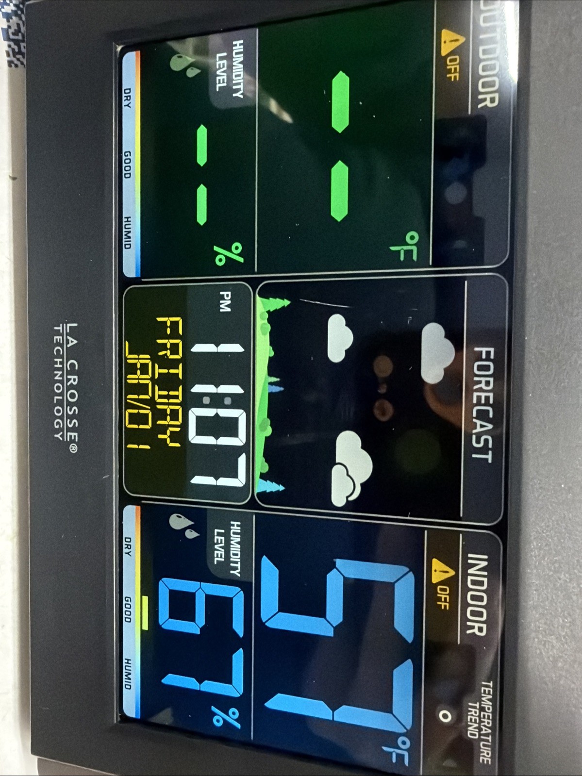 La Crosse Technology C85845 Color Wireless Forecast Atomic Clock No Charger