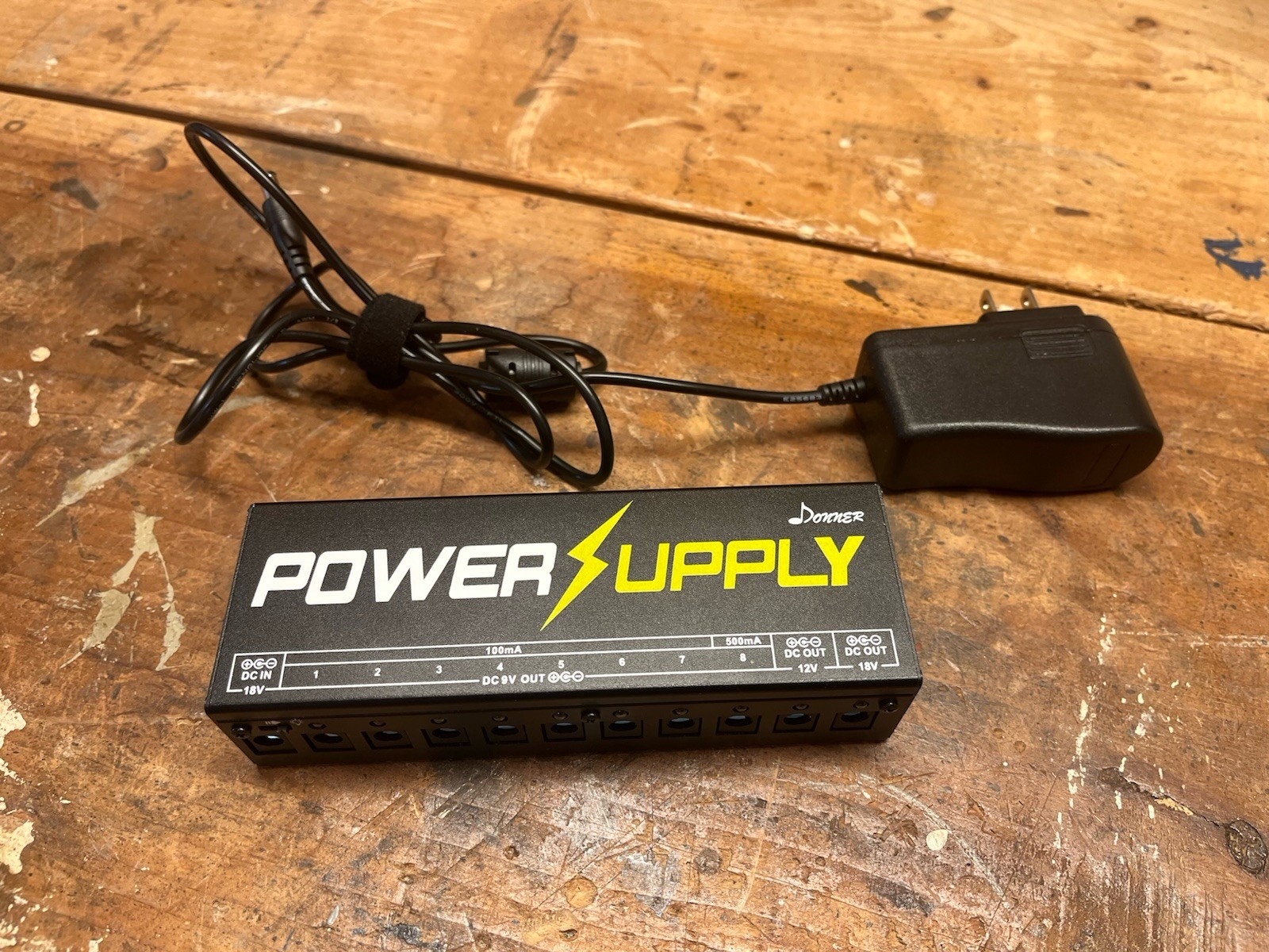 Donner Guitar Pedal Power Supply DP-1 10