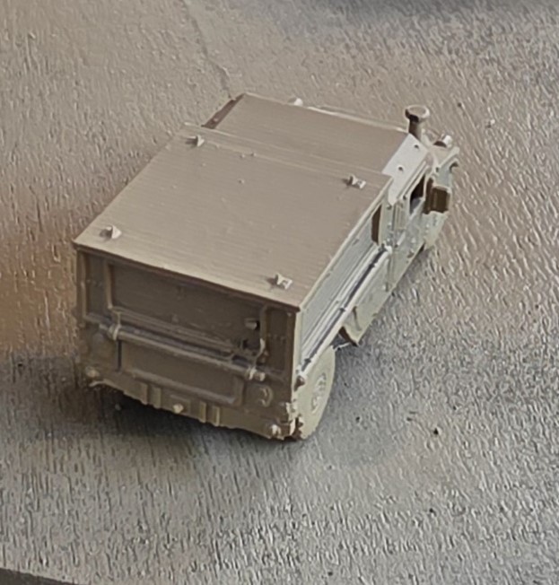 One HO 1/87 scale Humvee 2-CT SECM, desert tan