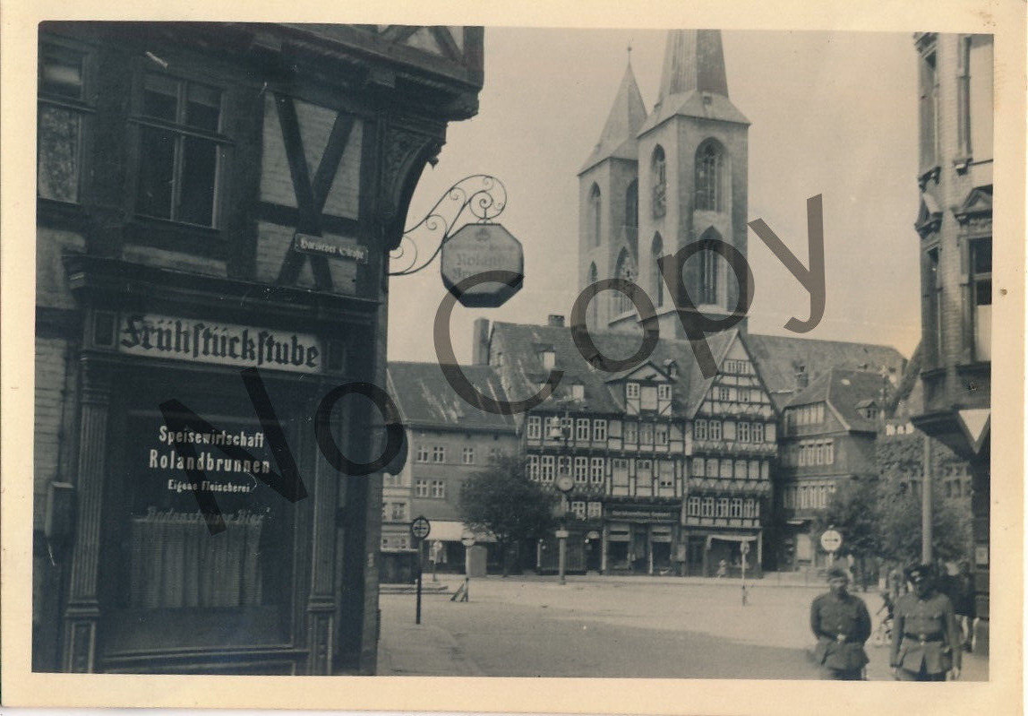 Photo WK2 City Halberstadt View Of Holzmarkt & Martinikirche 1940 X98