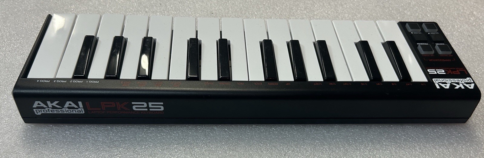 Akai LPK25 USB Mini Performance MIDI Keyboard