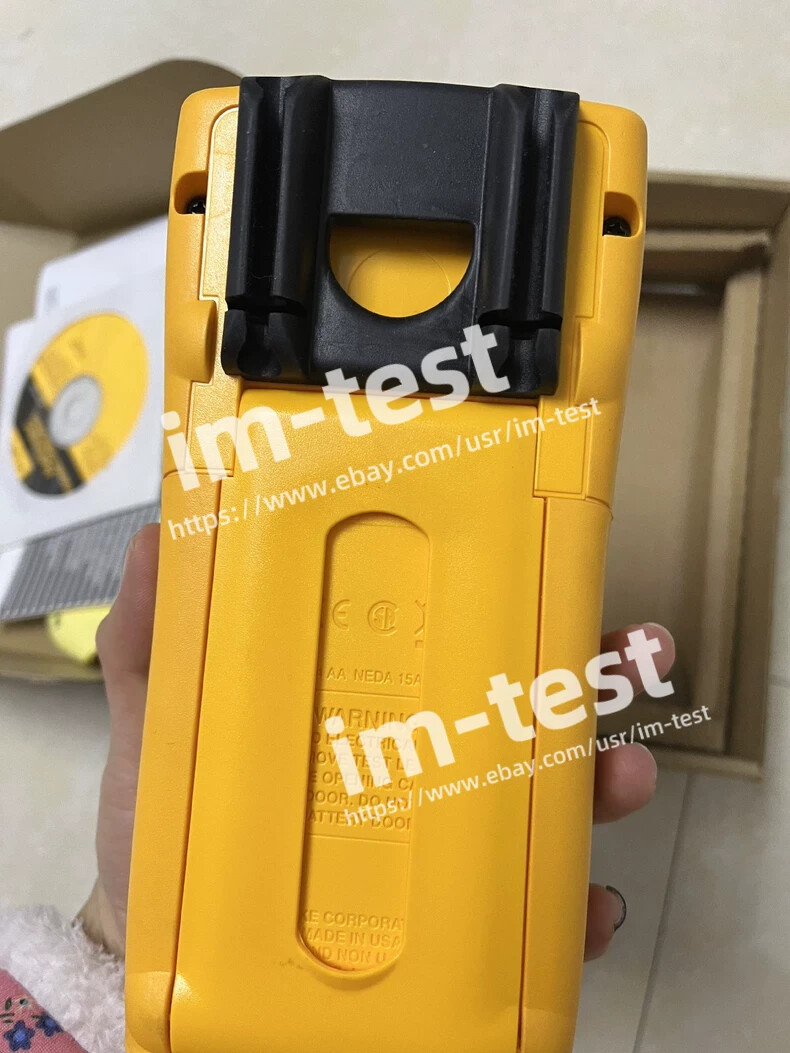 New Fluke 726 Precision Multifunction Process Calibrator