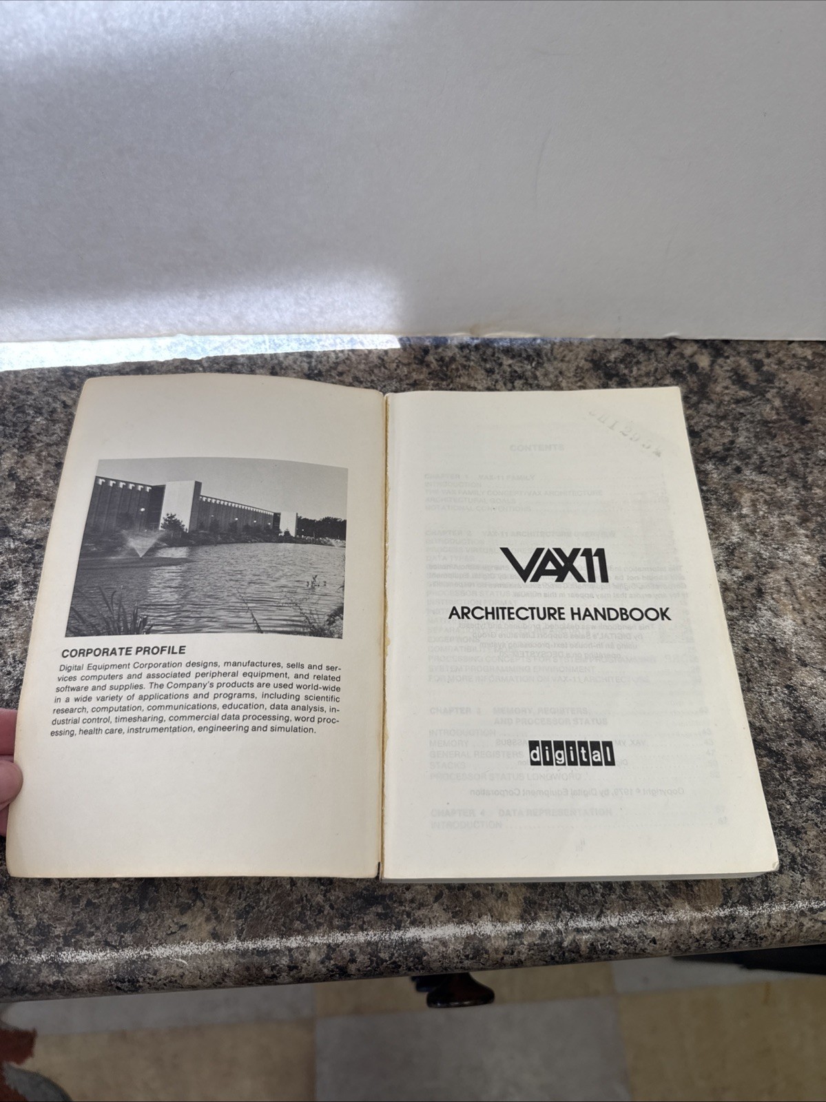 Vintage Digital VAX11 Architecture Handbook 1979 Programming Manual