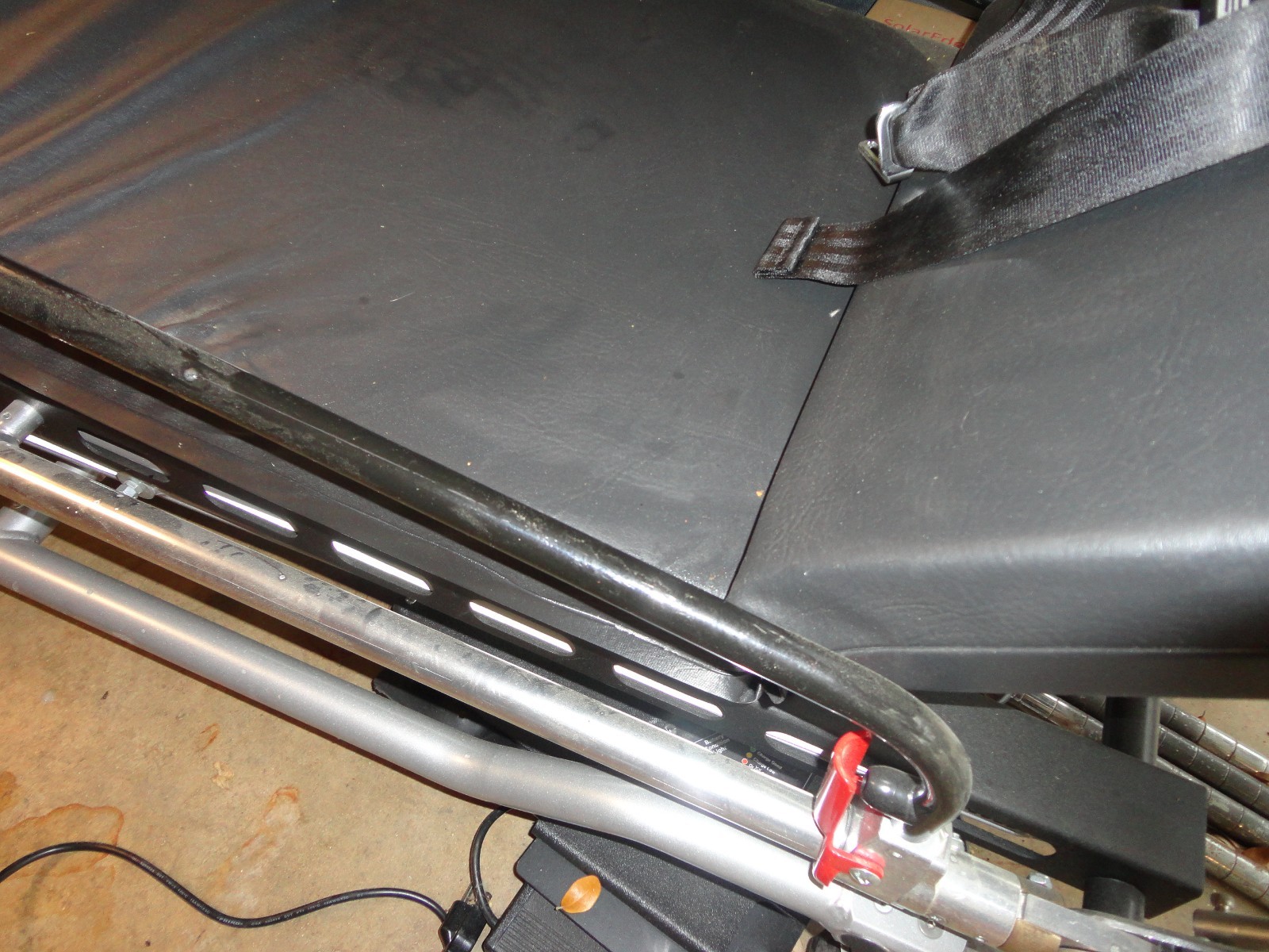 Ferno POWERFlexx+ Powered Ambulance Cot NEW Titanium never used from a college