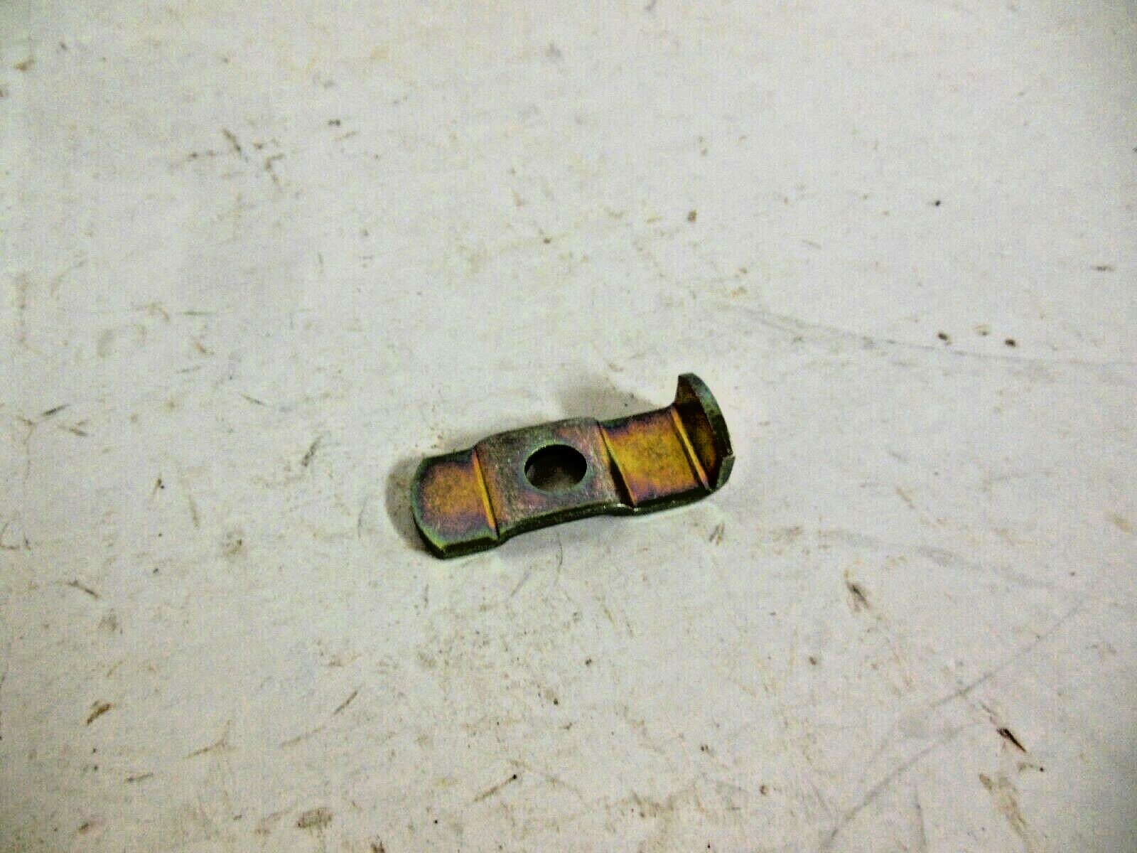 JOHN DEERE COMBINE FORAGE HARVESTER COVER PANEL CLAMP Z20367