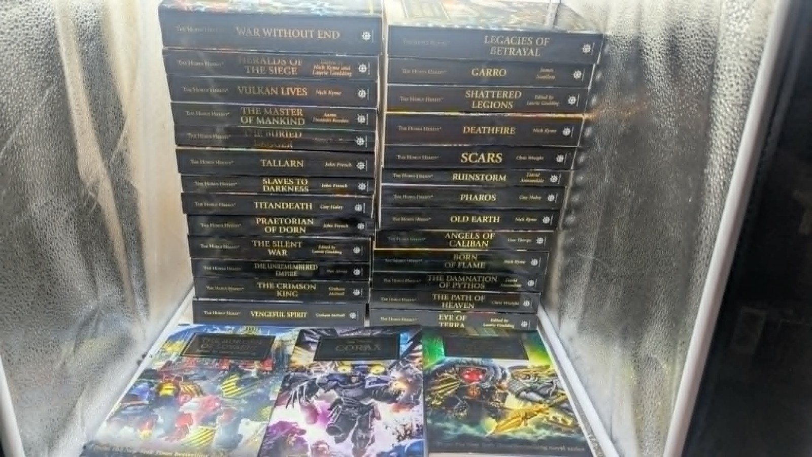 Horus Heresy Trade Paperbacks (Large), READ, Warhammer 30k 40k