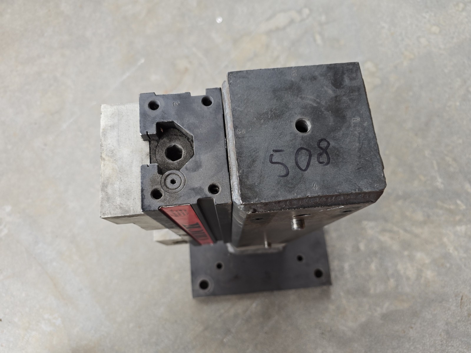 CHICK QL4 Vise With TOMBSTONE *CAN SPLIT*