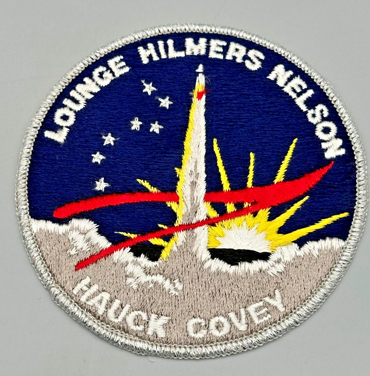 1988 Shuttle Discovery Lounge Hilmers Nelson Hauck Covey NASA Mission Patch 4"!