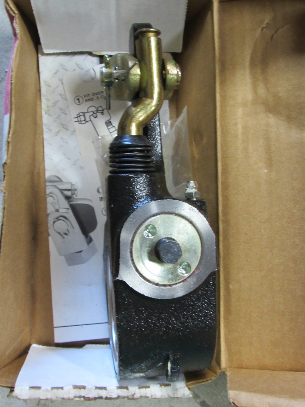 Volvo Slack Adjuster 85100210