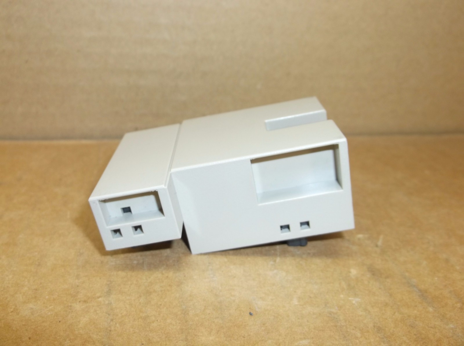 C200HW-CE011 Omron PLC CPU Bus Master Module C200HWCE011