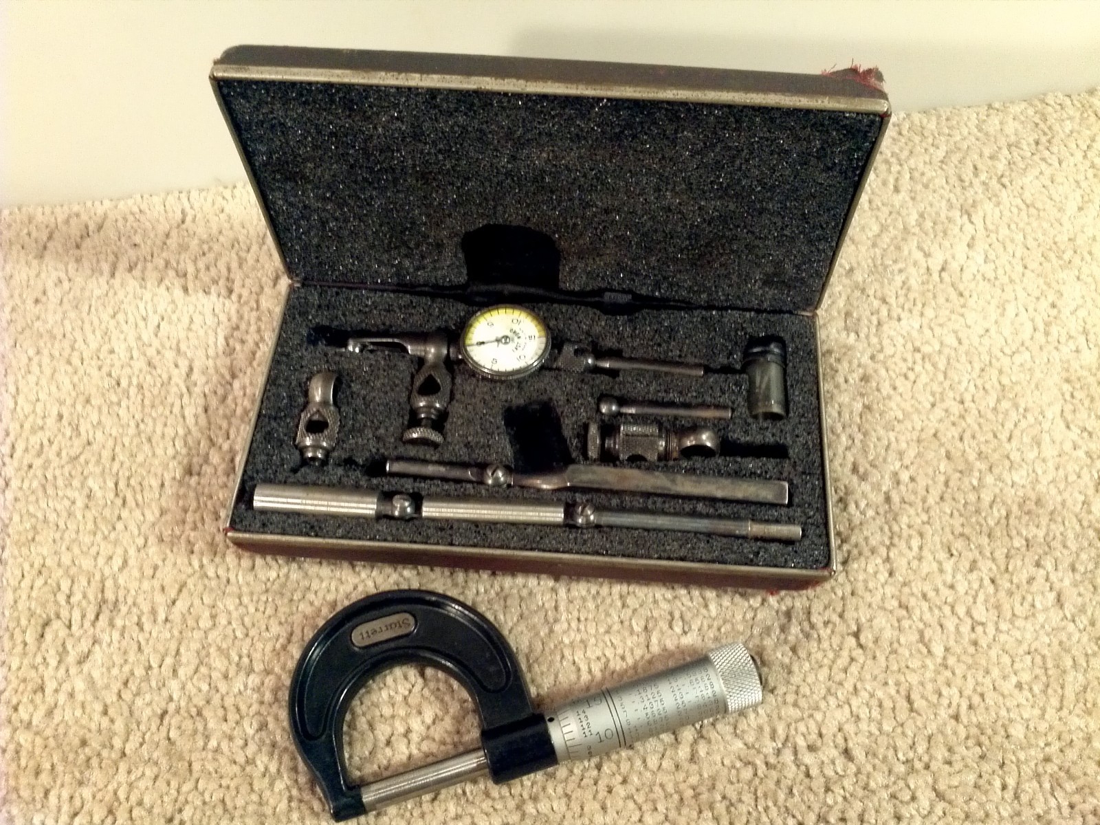 Vintage STARRETT Last Word 711 Dial Indicator w/Case & 1" mic USA