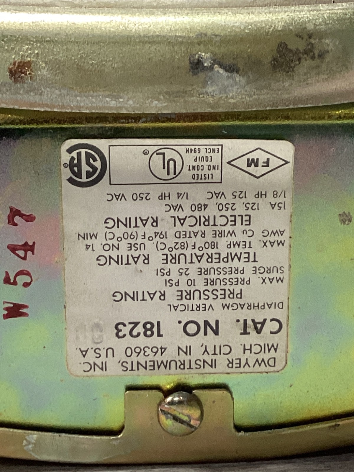 Dwyer 1823-80 Pressure Switch #122C148PR4