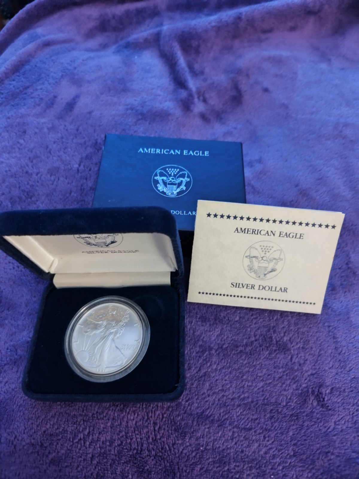 1991 American Eagle 1 oz .999 Silver BU... Beautiful.... W/ COA