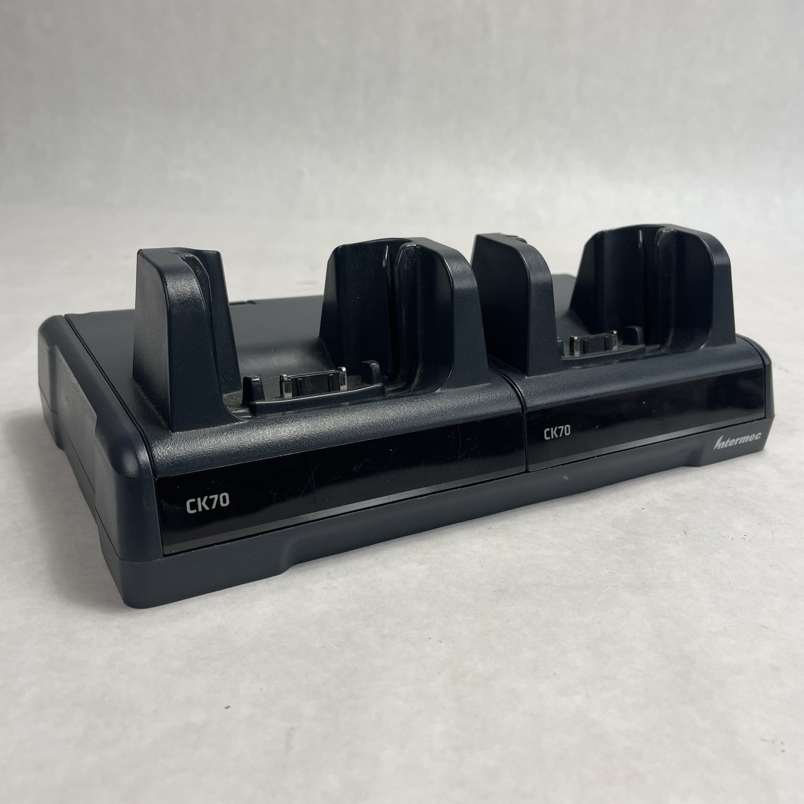 Intermec 1002UU02 Multidock Untested No Power Cord