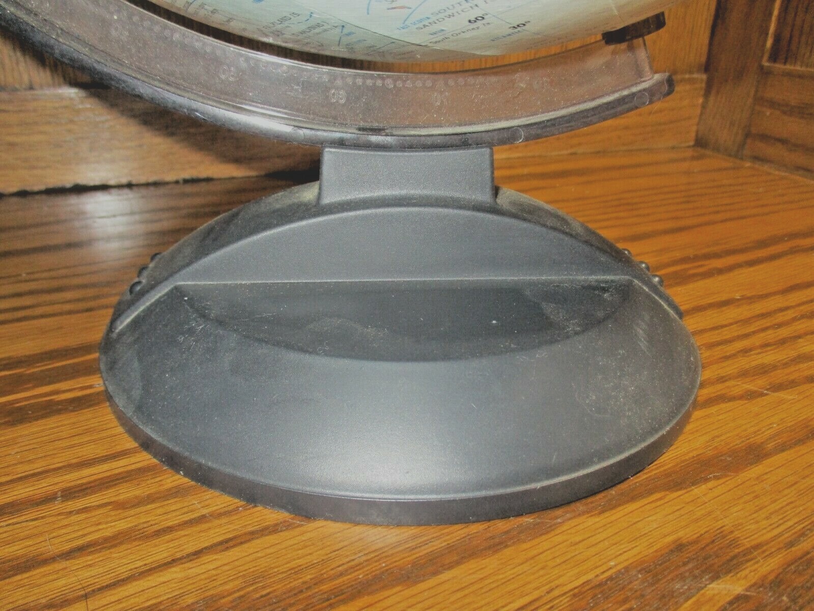 Globemaster World Globe 12" Diameter~ Plastic Base Rotates- Homeschooling Box