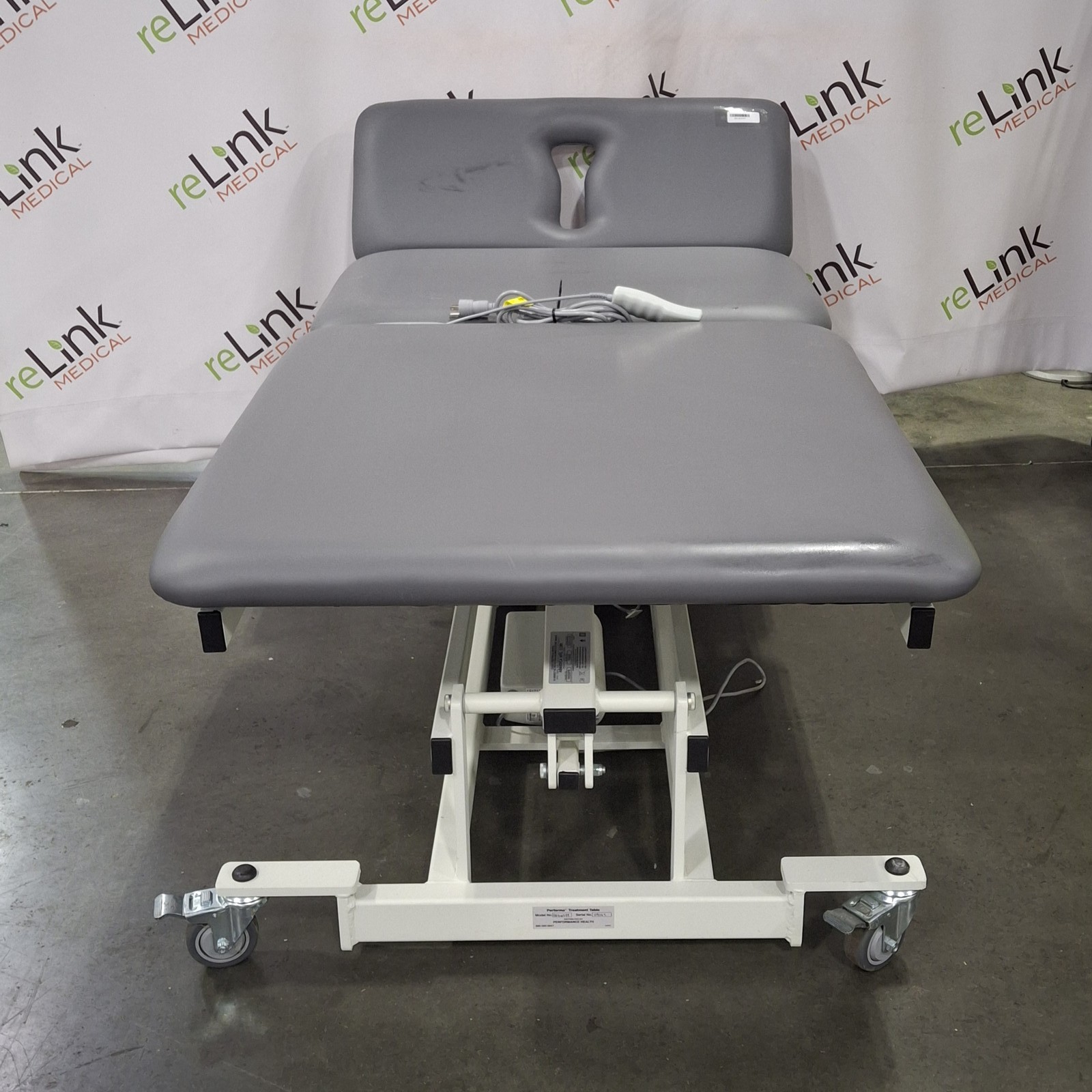 Armedica AM368 Bariatric Treatment Table