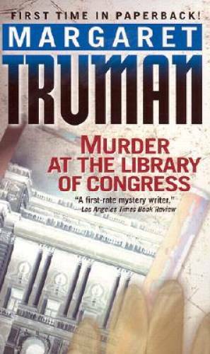 Murder at the Library of Congress (Capital Crimes (Paperback)) - GOOD
