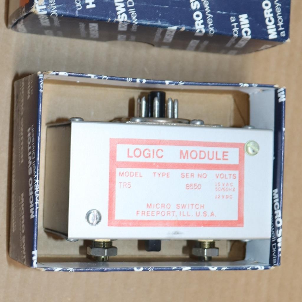 One Honeywell Micro Switch FE-TR5 Logic module New In Box PP#40
