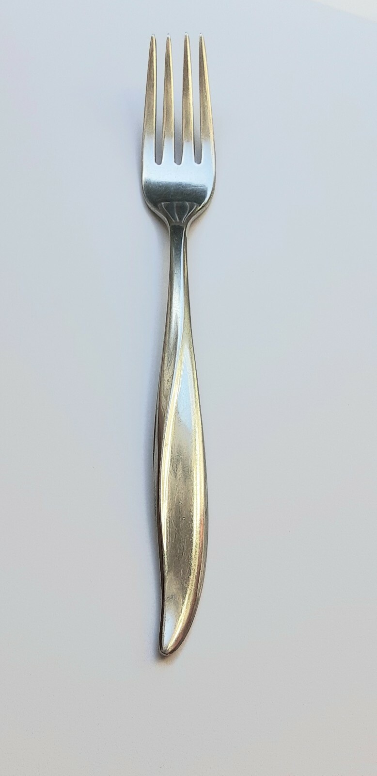 (1) Gorham WAIKIKI Stainless Dinner Fork~Free Shipping