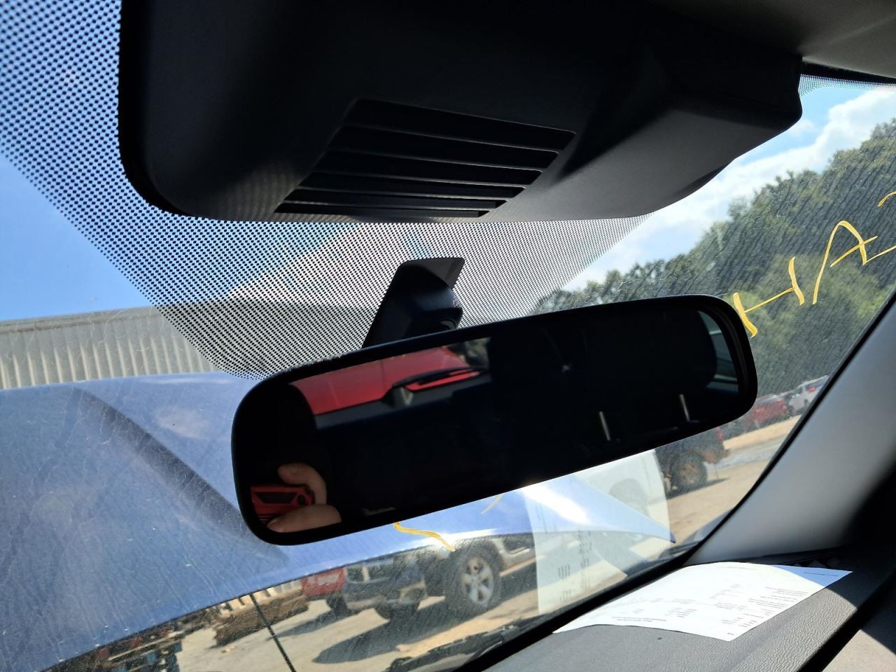 OUTLANDER 2023 Glove Box 4776795