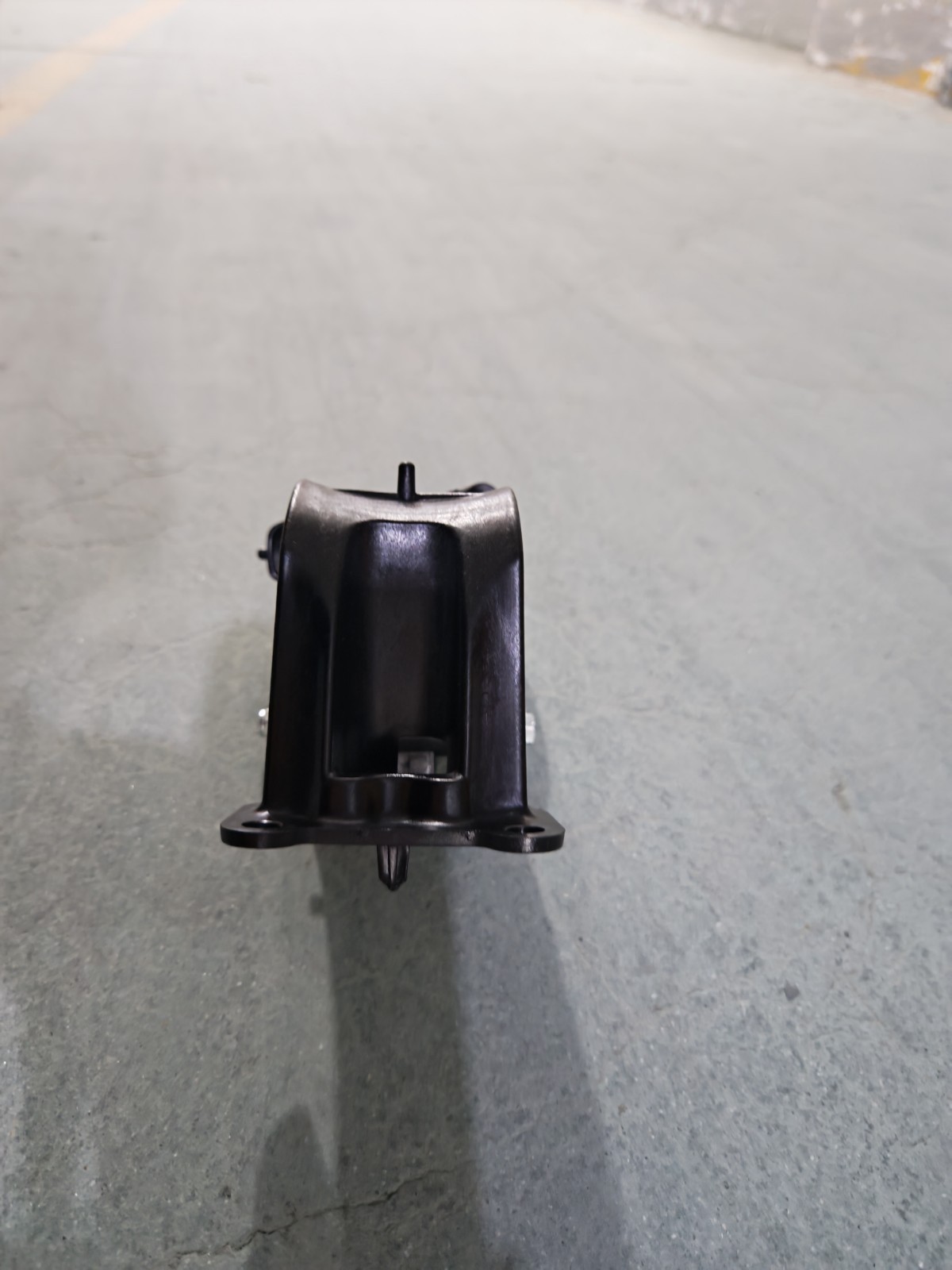 Front Fairing Panel Support For Volvo VNL 2025+