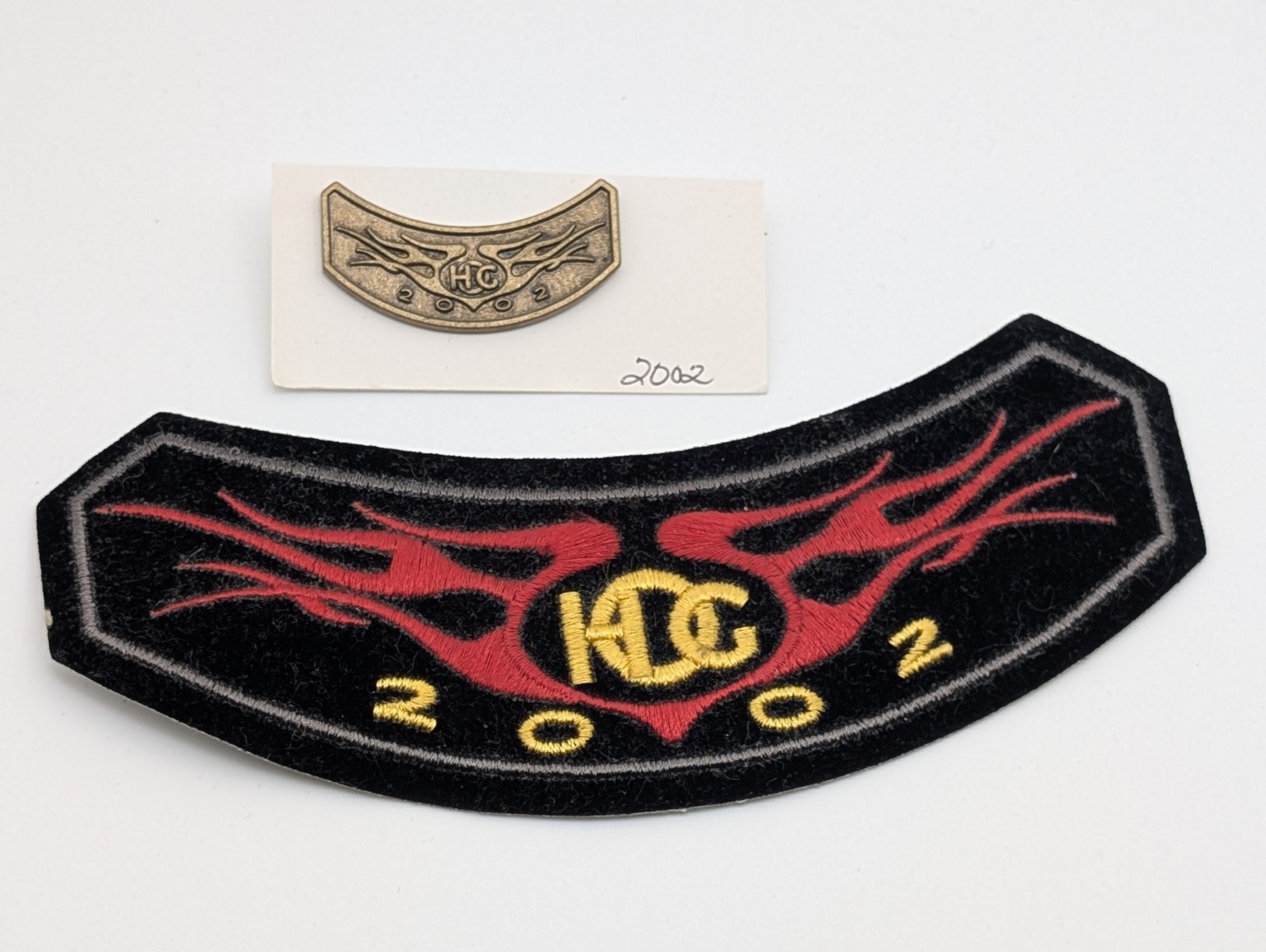 Vtg 2002 Harley Davidson HOG Owners Group Membership Patch & Lapel Pin Set