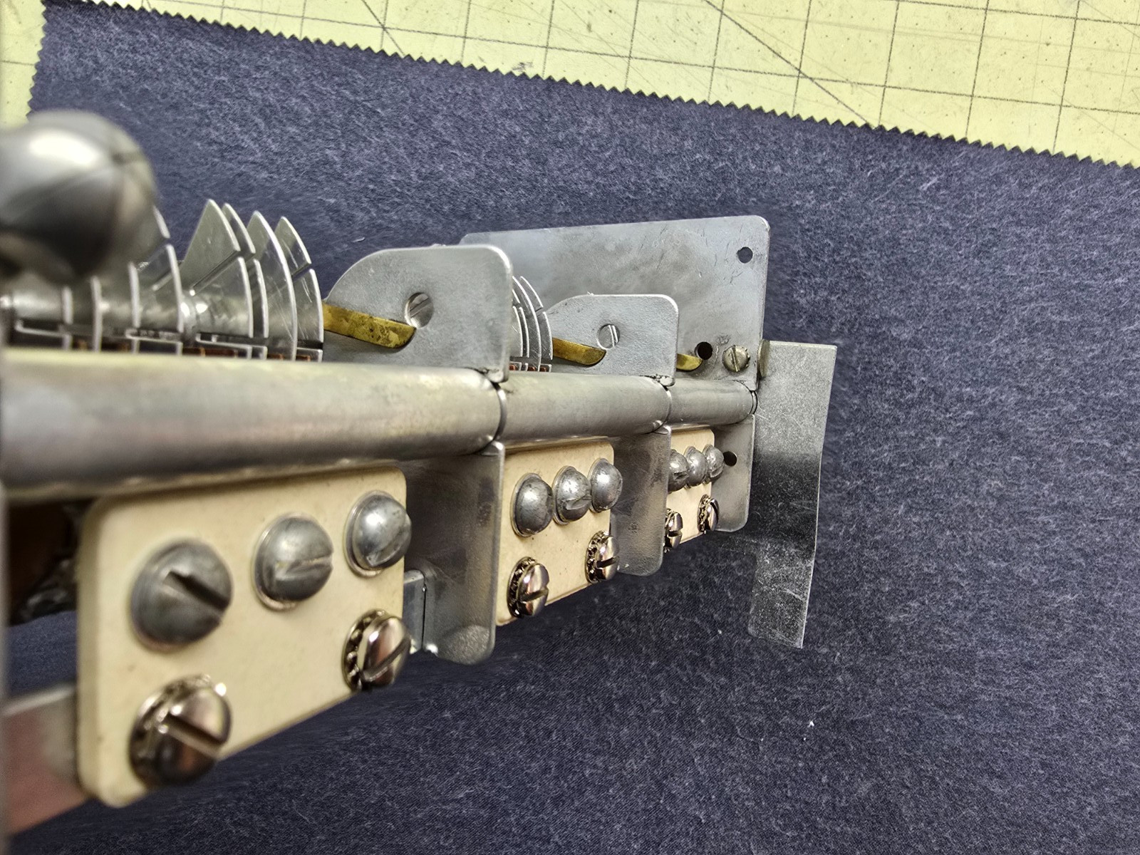 Hammarlund HQ - 180 Ham Radio Receiver Part - Band Spread Variable Capacitor