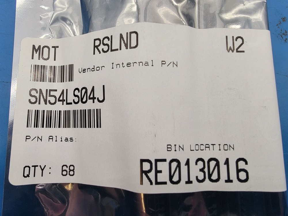 New (4pcs) SN54LS04J MOTOROLA IC Logic