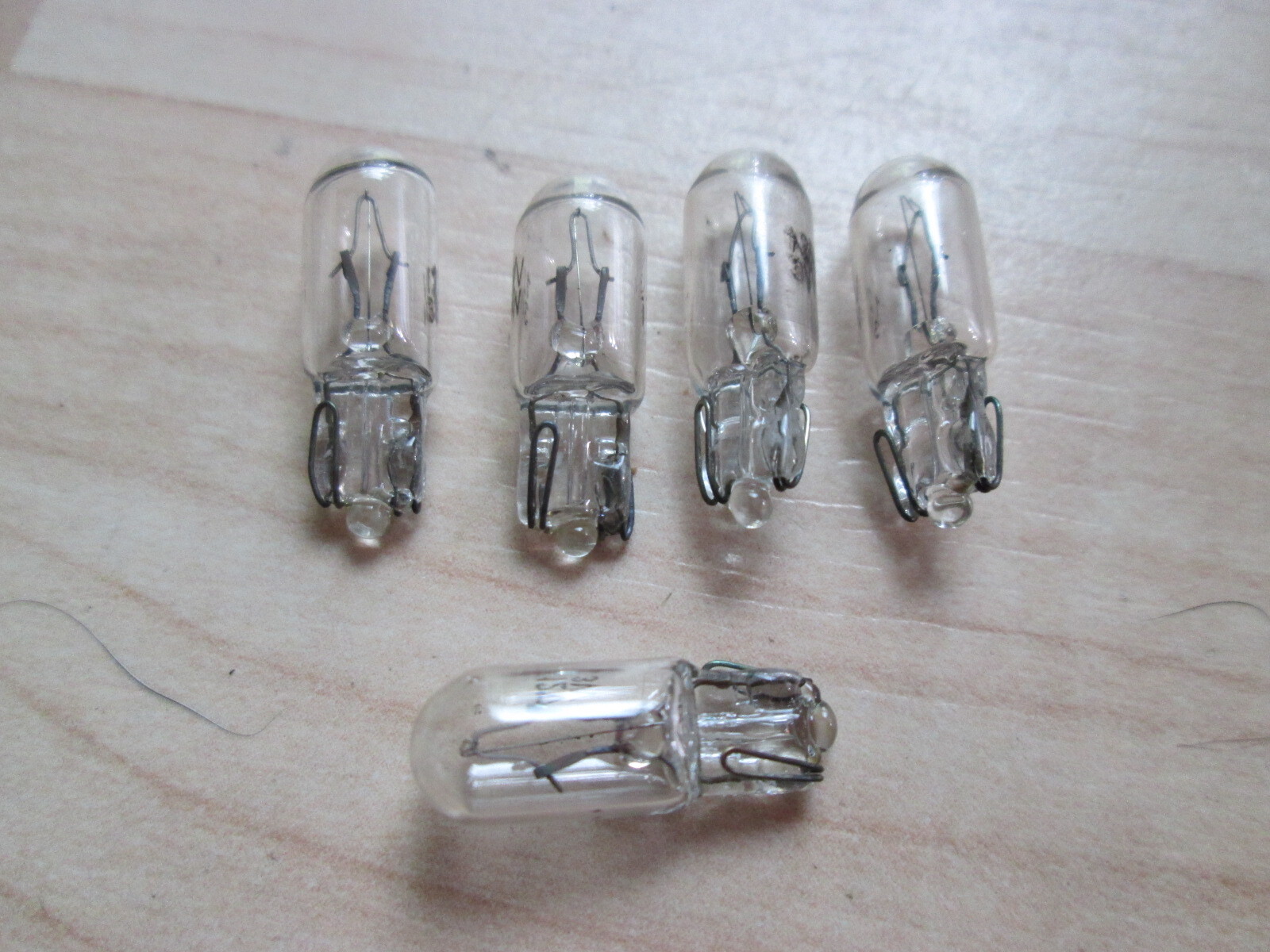 (5) Light Bulbs T6.5 12V 3W Watts Miniature Incandescent Instrument Wedge #E46D