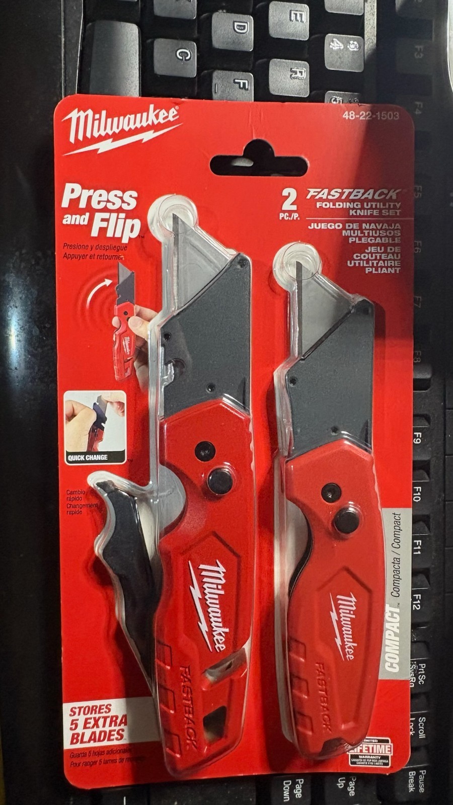 Milwaukee Fastback Folding Utility Knife 2-Pc Set Compact Press & Flip Blade