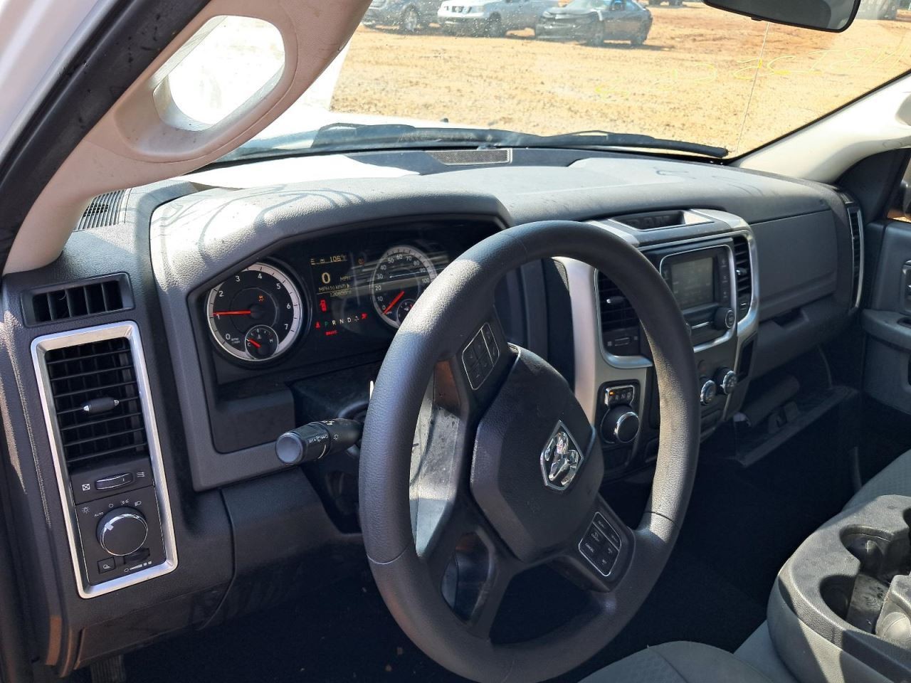 TDODR1500 2018 Glove Box 4797760