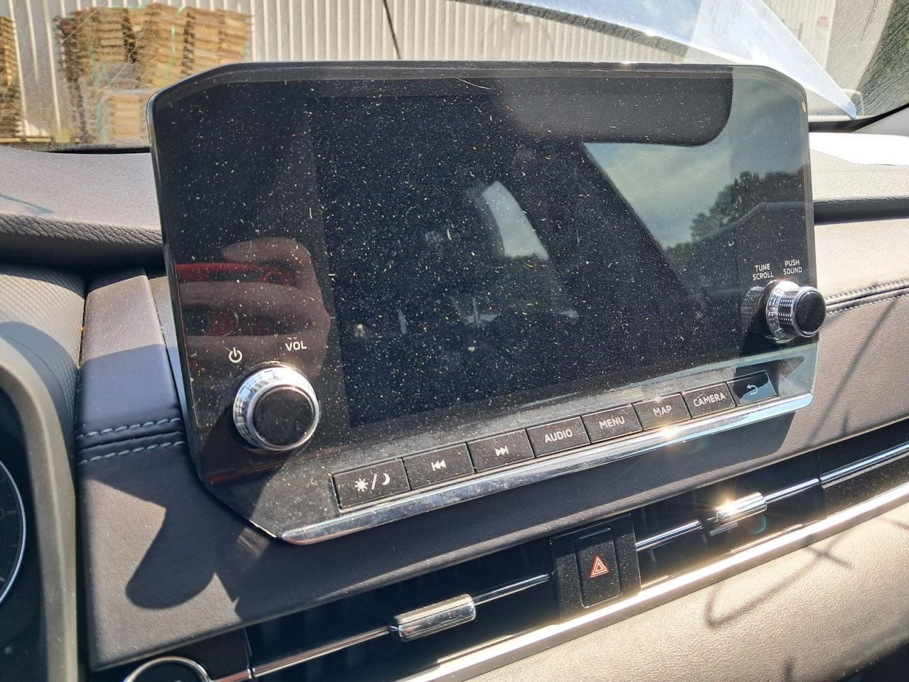 OUTLANDER 2023 Glove Box 4776795