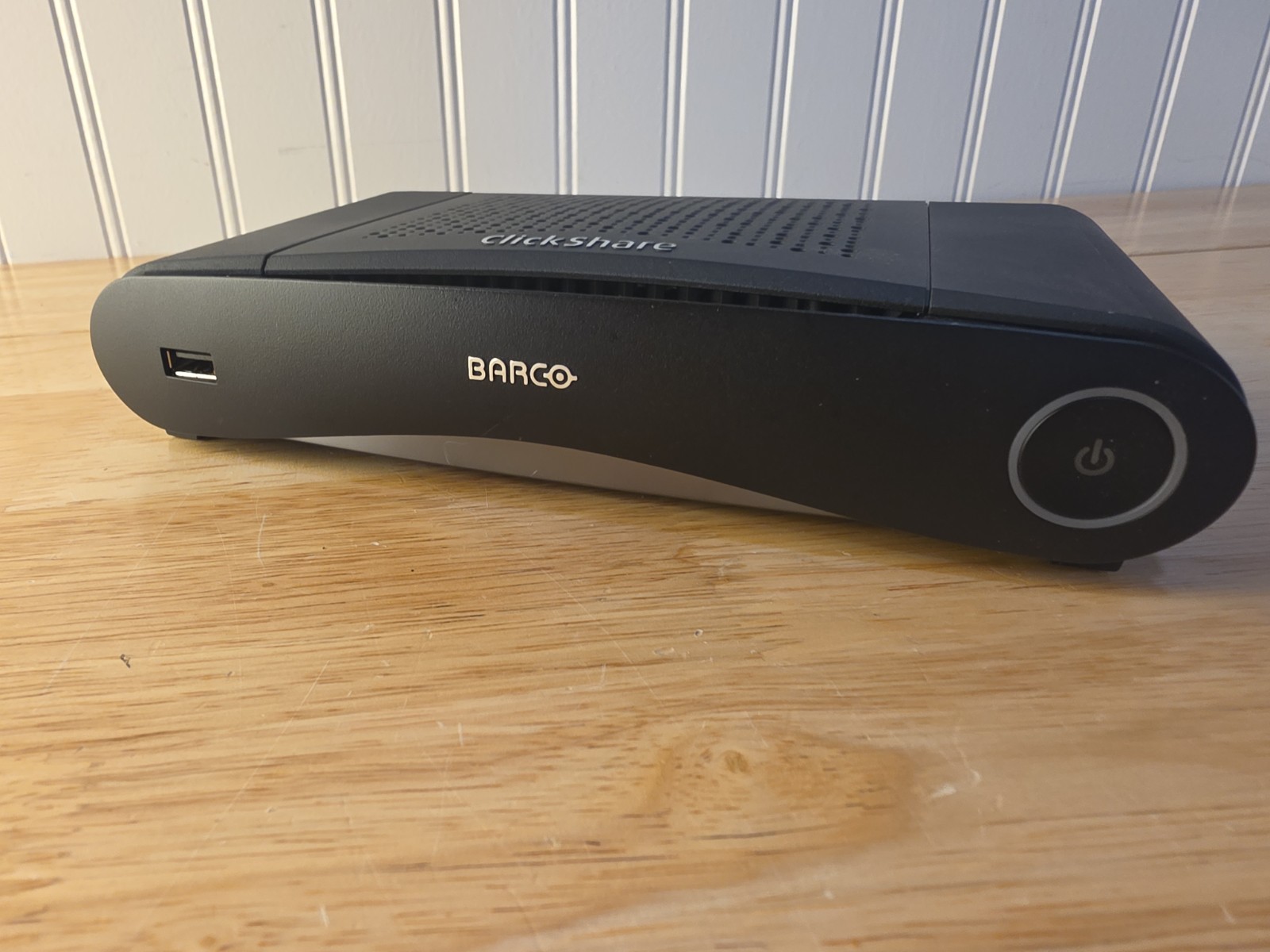 Barco ClickShare CS-100 Wireless Presentation System R9861510 (Unit Only)