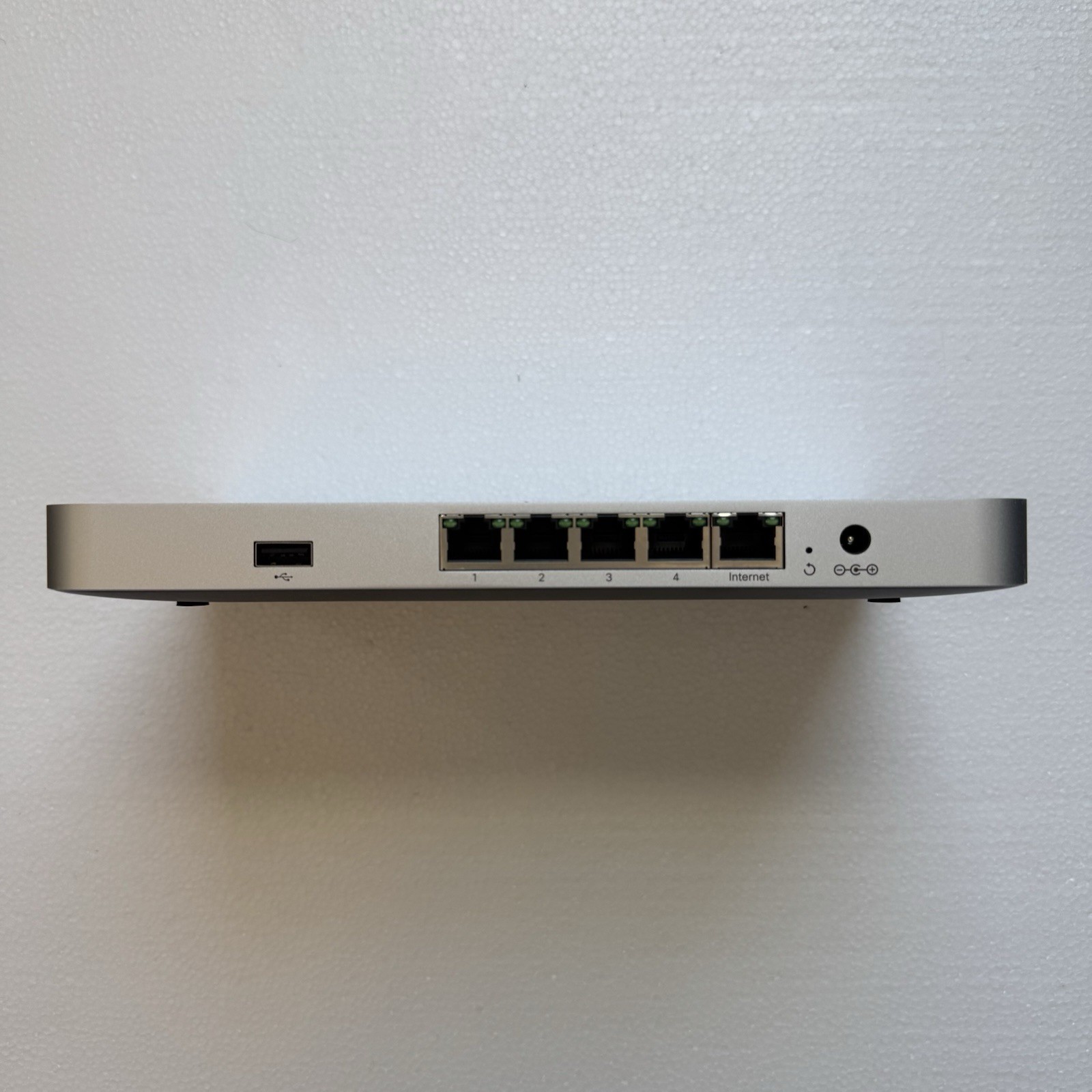 Cisco Meraki MX64 Enterprise Cloud Managed Firewall Gateway Router (Unclaimed)
