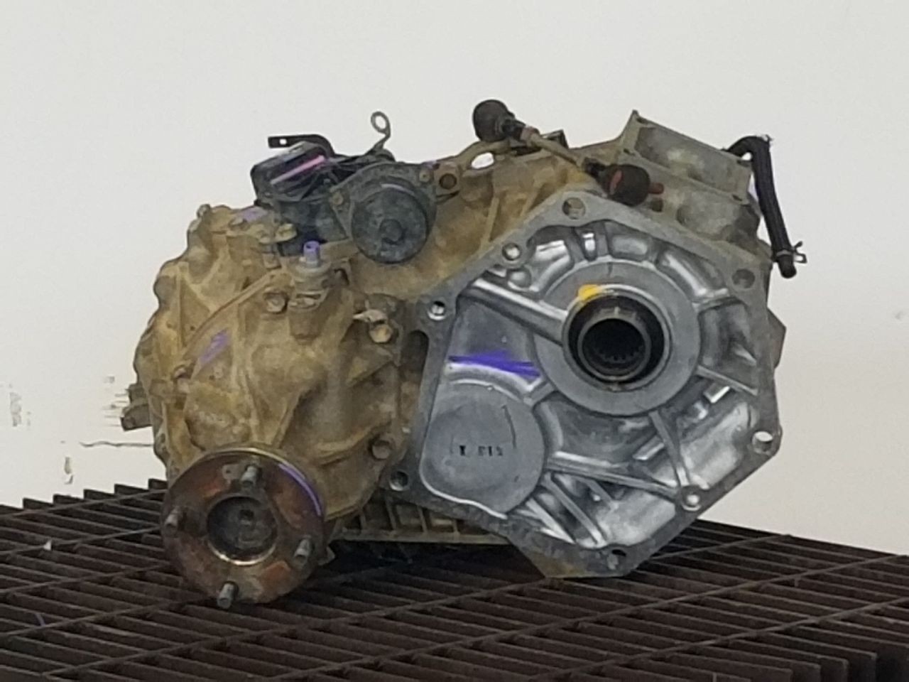 04 LEXUS LX470 4.7L TRANSFER CASE ASSEMBLY