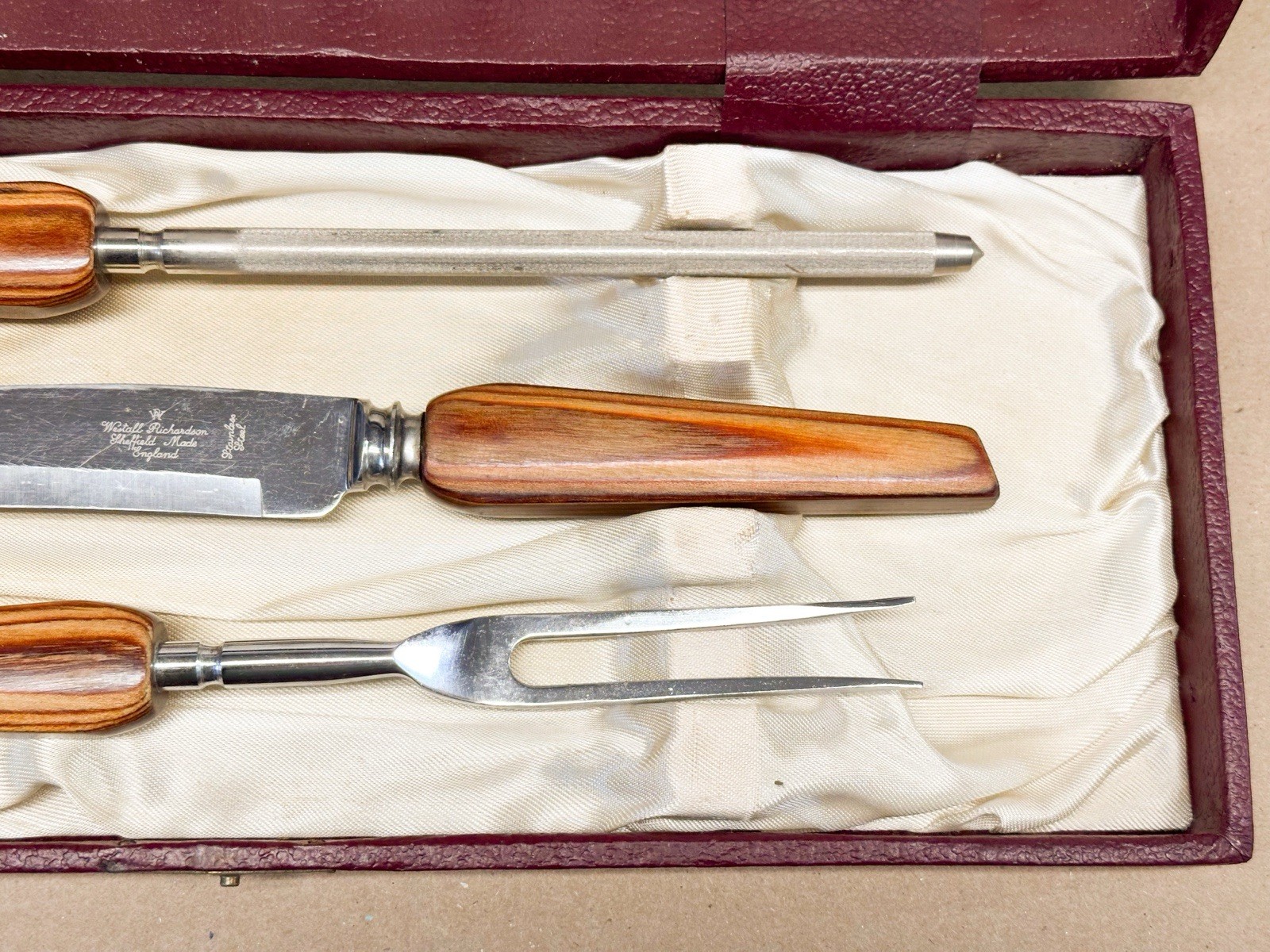 Westall Richardson Carving Set Hollow Ground Sheffield Made Layered Wood Handle