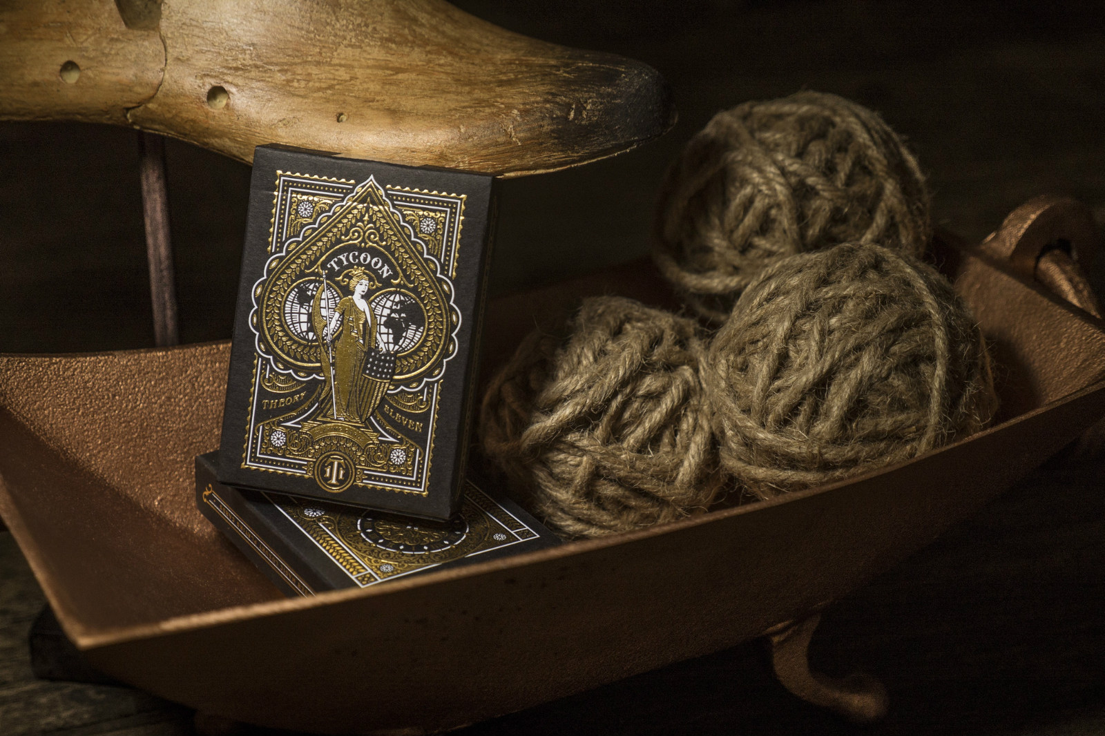 TYCOON BLACK ONE DECK OF PLAYING CARDS POKER SIZE BY THEORY11