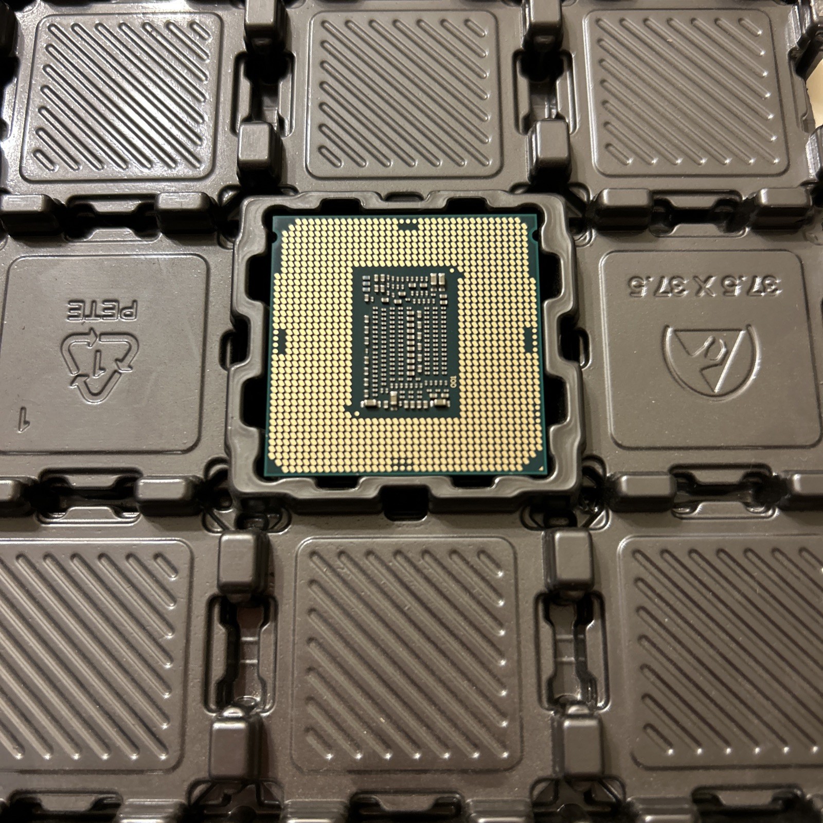 Intel Core i7-8700 8th Gen 3.2 GHz 12MB cache SR3QS CPU Processor