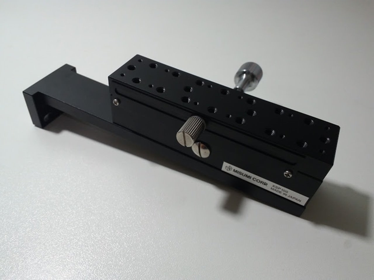 MISUMI XSP100 High Precision X-Axis Dovetail Slide, Rack & Pinion - X-Axis