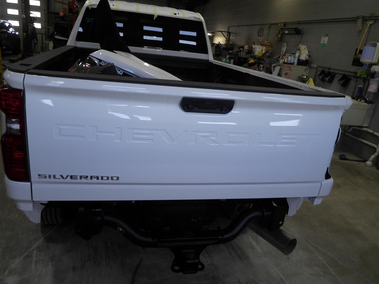 2026 Silverado 2500 2500HD Upper Air Shutter