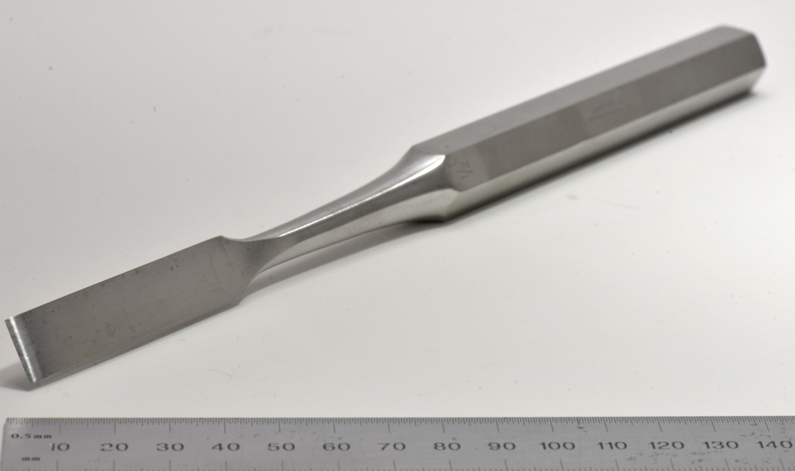 Integra Jarit #250-142 Hibbs Osteotome Straight ½" Surgical 9½" Stainless Steel