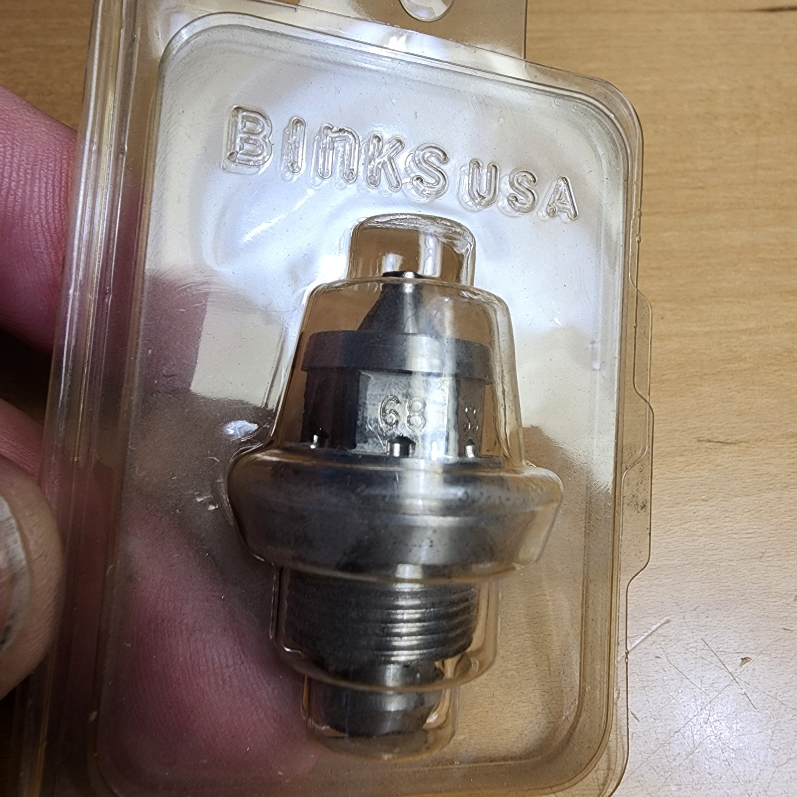 Binks 45-6801 Fluid Nozzle 68SS NIB