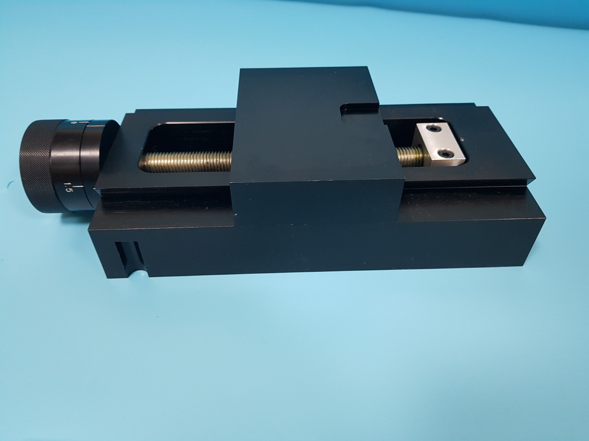 240mm Linear Manual Stage