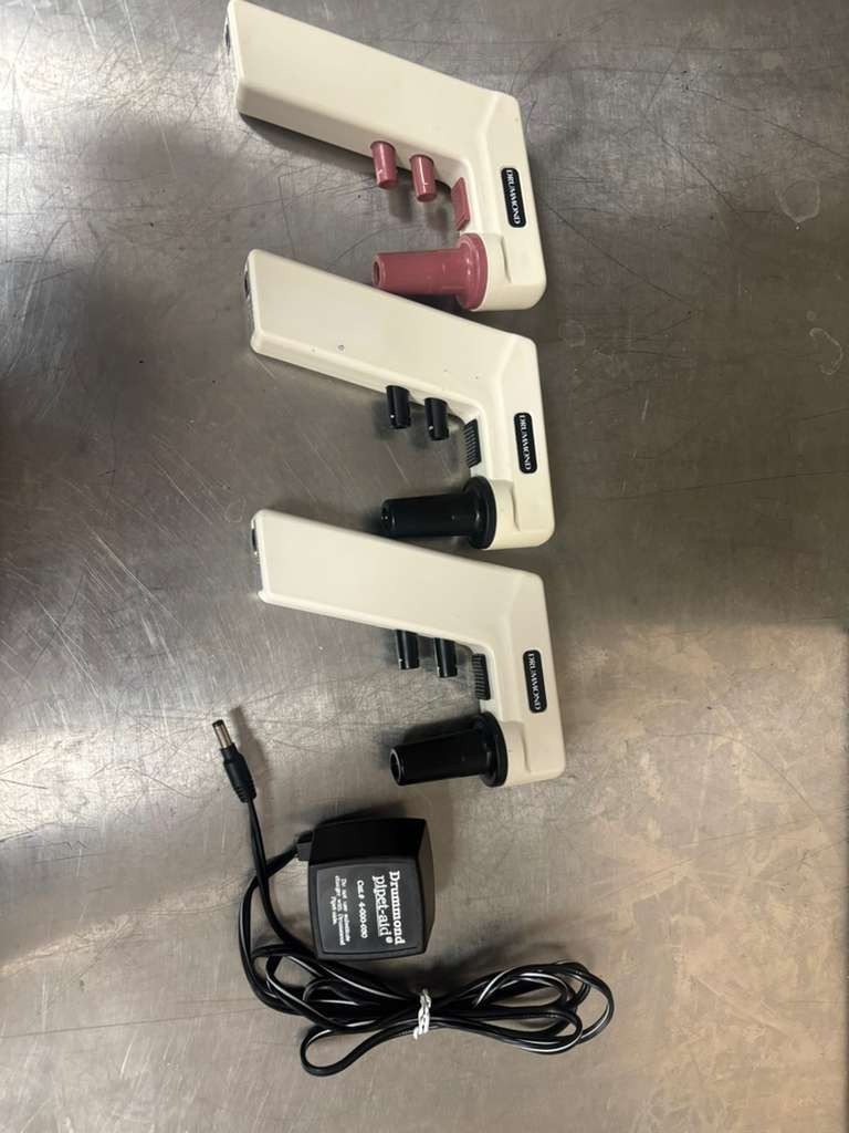 Drummond XP Pipet-Aid / Pipette x3 with 1 Charger