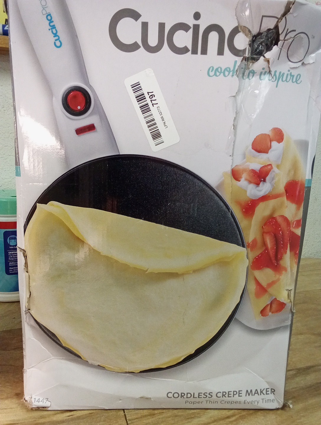 Cucina Pro Cordless Crepe Maker Non-stick