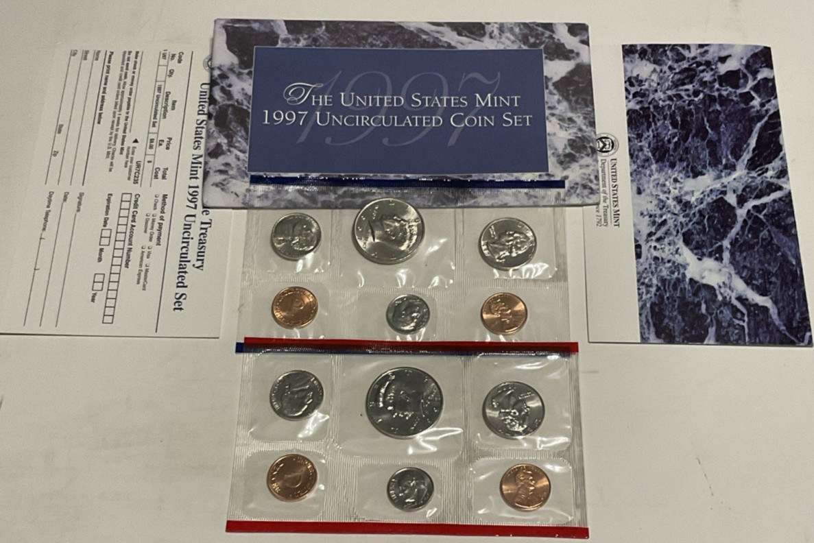 1997 US Mint P&D 10 Coin Uncirculated Coin Set In OGP With COA