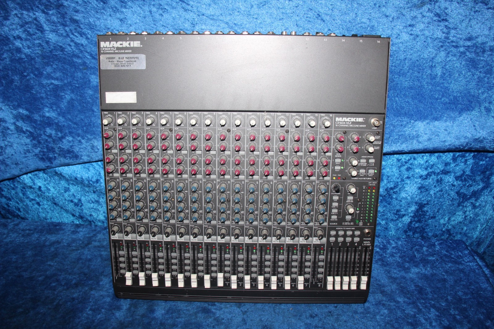 Mackie CR1604-VLZ 16-Channel Compact 4-Bus Mixer Steel Chassis Rotopod Patchbay